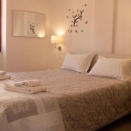 Vintage Room Vernazza Luaran gambar